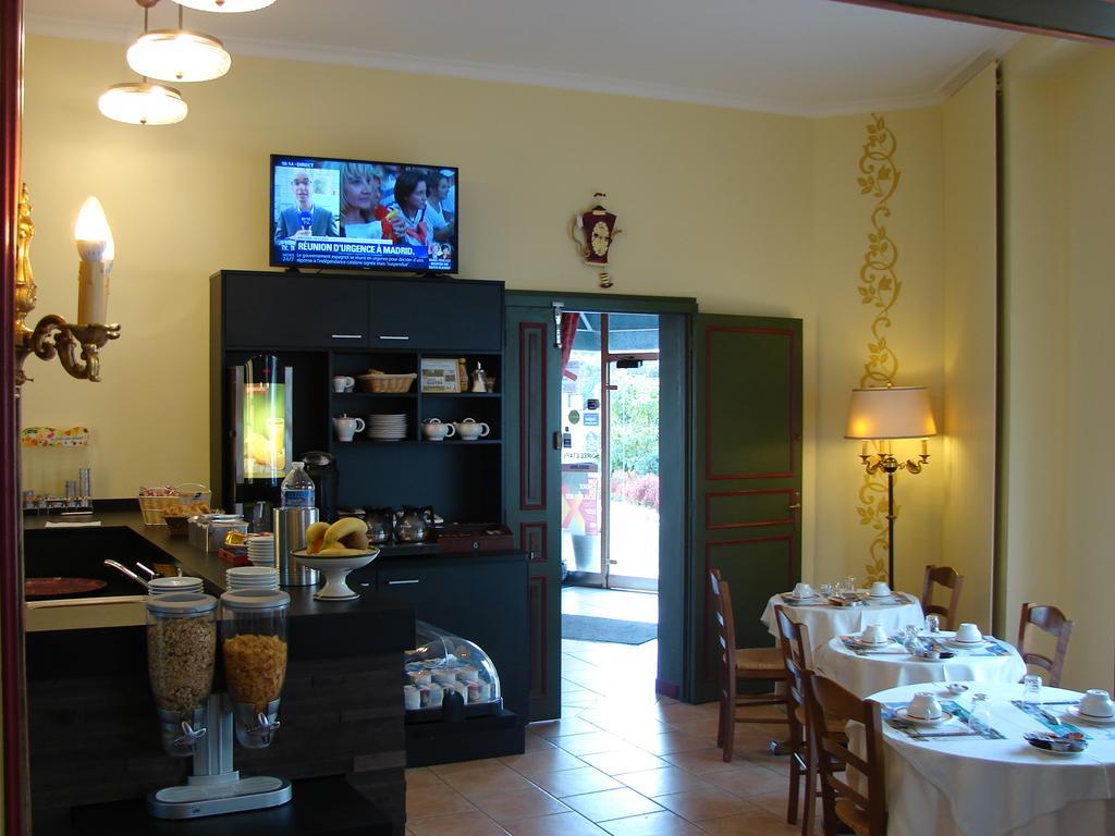 Hotel Iena Angers Zewnętrze zdjęcie